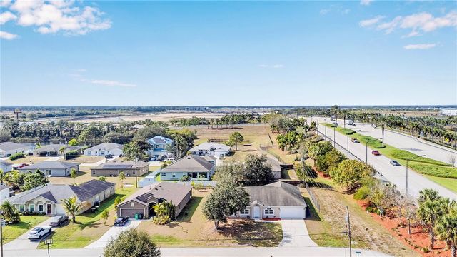 4610 SW Cacao St, Port St. Lucie, FL 34953