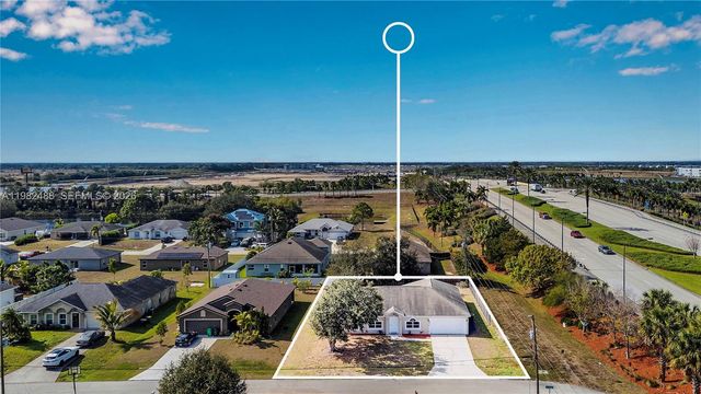 4610 SW Cacao St, Port St. Lucie, FL 34953