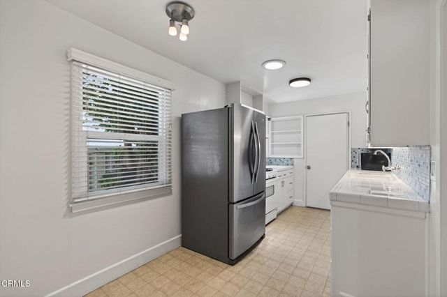 80 S Seaward Avenue, Ventura, CA 93003