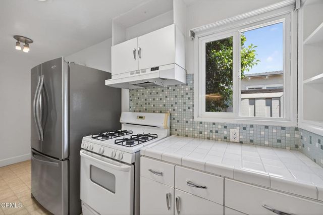 80 S Seaward Avenue, Ventura, CA 93003