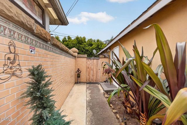 80 S Seaward Avenue, Ventura, CA 93003