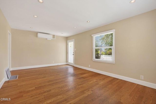 80 S Seaward Avenue, Ventura, CA 93003