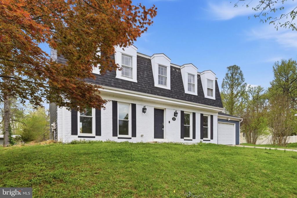 Image 3 of property listing at 1001 ARCHERY DR, Fort Washington, MD 20744