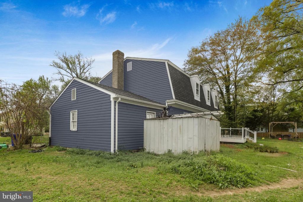 Image 32 of property listing at 1001 ARCHERY DR, Fort Washington, MD 20744