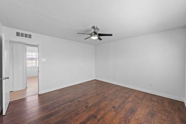 1815 E Grauwyler Road 155, Irving, TX 75061