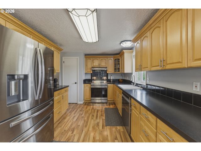 164 NARAIN Ct, Oregon City, OR 97045
