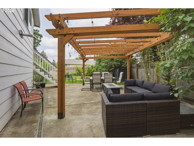 164 NARAIN Ct, Oregon City, OR 97045