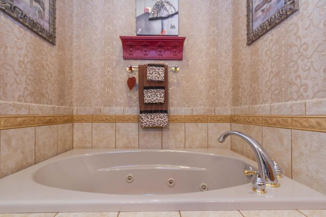 9110 BLENHEIM Drive, Amarillo, TX 79119