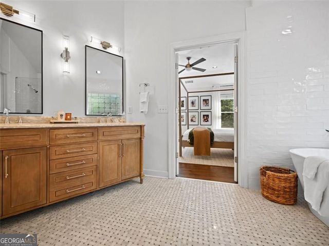 639 Sycamore Drive, Decatur, GA 30030