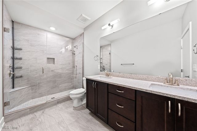 1260 W 70th Street, Cleveland, OH 44102