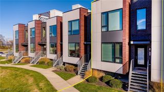 1260 W 70th Street, Cleveland, OH 44102