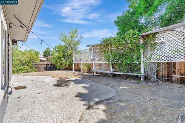 5103 Pioneer Way, Antioch, CA 94531