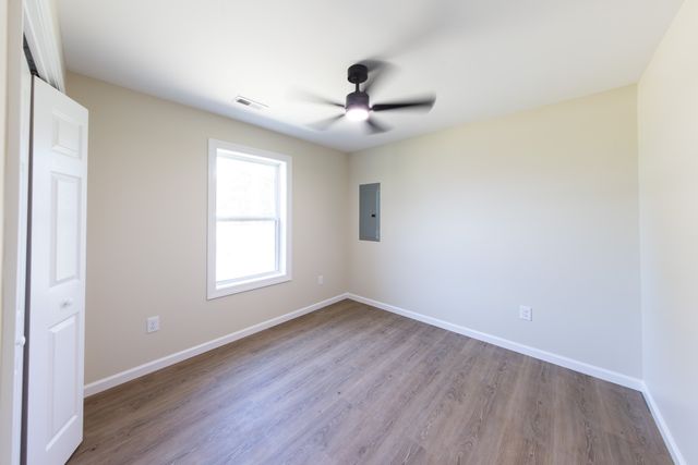 249 N Walnut St, Hohenwald, TN 38462