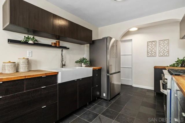 2139 Clematis Street, San Diego, CA 92105