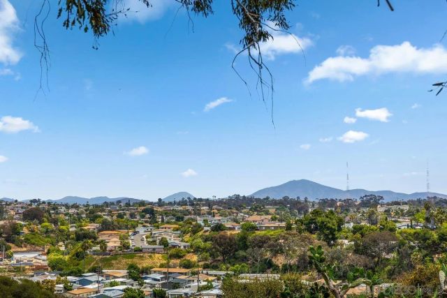 2139 Clematis Street, San Diego, CA 92105