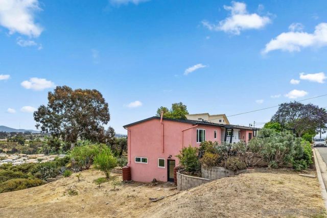 2139 Clematis Street, San Diego, CA 92105