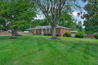 2015 Highway 70, W, Dickson, TN 37055