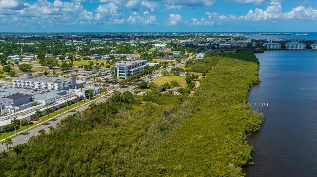 806 E MARION AVENUE, Punta Gorda, FL 33950