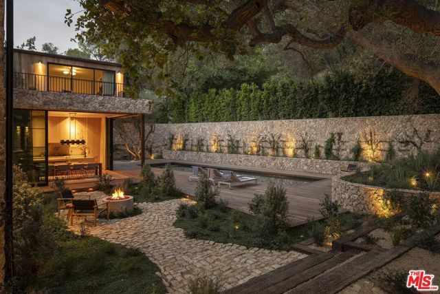 3274 Oakdell Road, Studio City (los Angeles), CA 91604