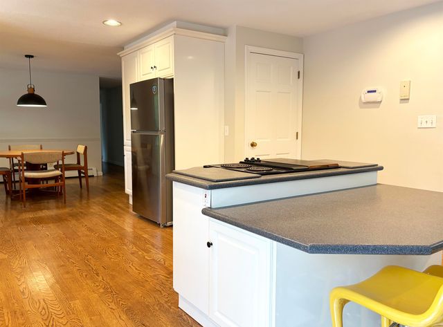 3 Valleyview Drive, Merrimack, NH 03054