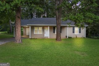 10 Lajuana Drive, Carrollton, GA 30116