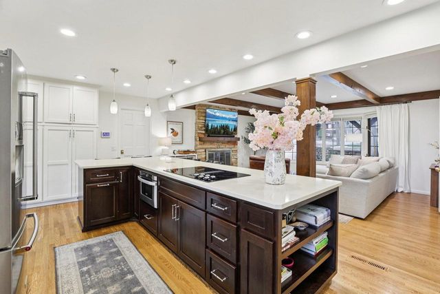 6714 Carlsbad Drive, Madison, WI 53705