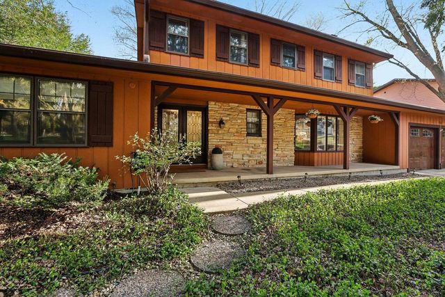6714 Carlsbad Drive, Madison, WI 53705