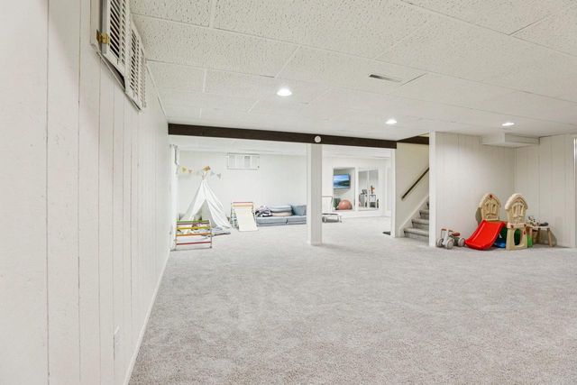 6714 Carlsbad Drive, Madison, WI 53705