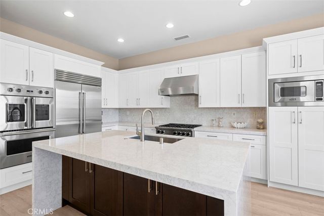 64 Sidney Bay, Newport Coast, CA 92657