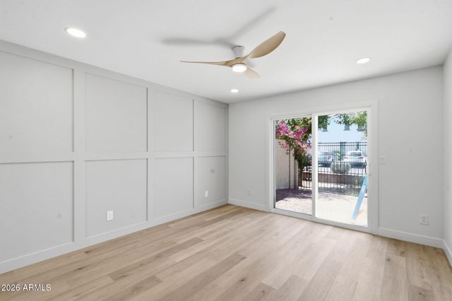 5306 S FARMER Avenue, Tempe, AZ 85283