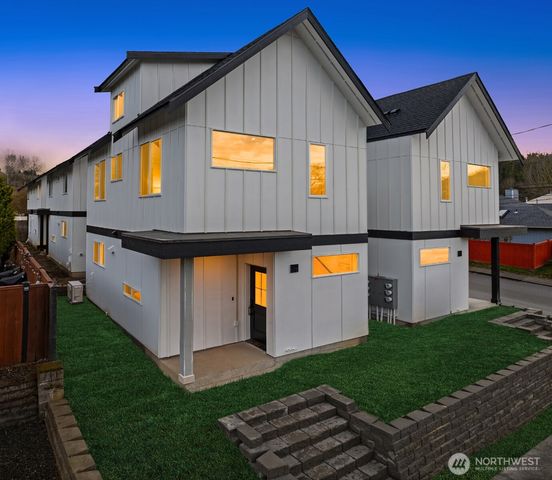 503 S Henderson Street, Seattle, WA 98108