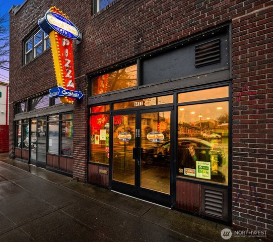 503 S Henderson Street, Seattle, WA 98108