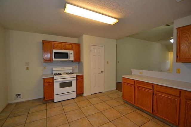 2739 Blue Mist Drive, Sugar Land, TX 77498