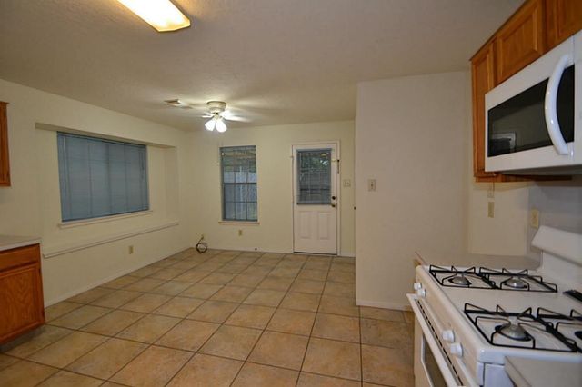 2739 Blue Mist Drive, Sugar Land, TX 77498