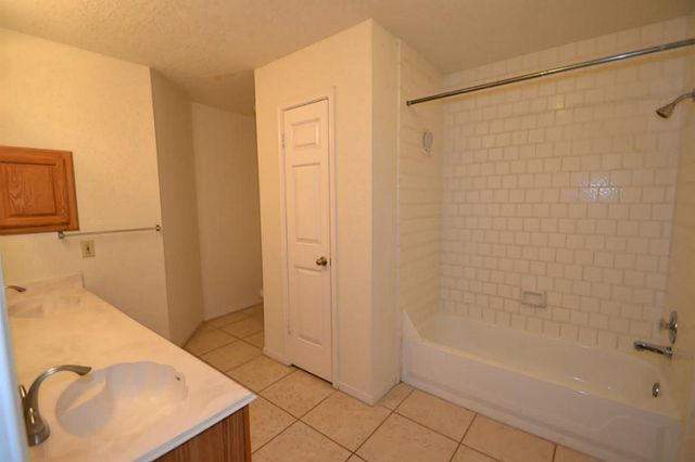 2739 Blue Mist Drive, Sugar Land, TX 77498