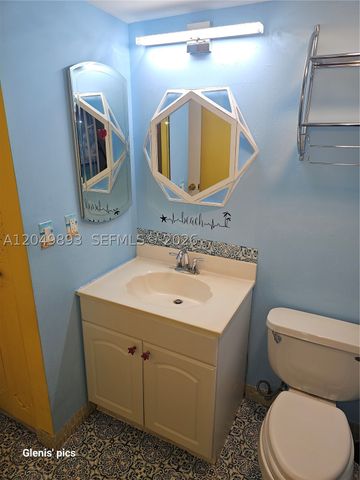 20400 W Country Club Dr 204, Aventura, FL 33180
