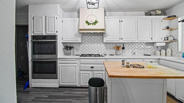 3000 Joy Dr., Kilgore, TX 75662
