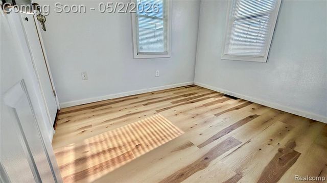 11012 Paige Avenue, Warren, MI 48089