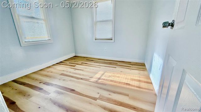 11012 Paige Avenue, Warren, MI 48089