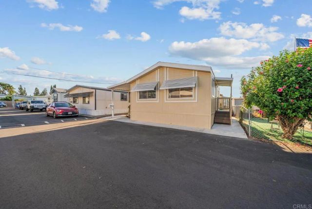 1425 E Madison 18, El Cajon, CA 92019