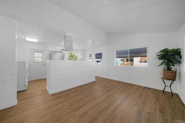 1425 E Madison 18, El Cajon, CA 92019