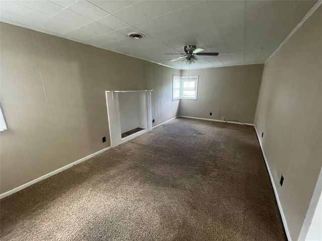 2134 KNOLL Avenue, Erie, PA 16510