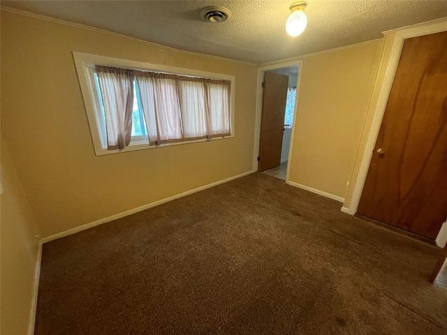 2134 KNOLL Avenue, Erie, PA 16510