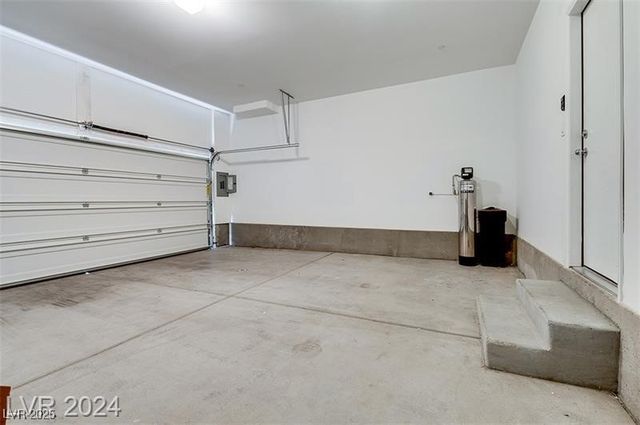 6256 Haiku Stairs Street, Las Vegas, NV 89148