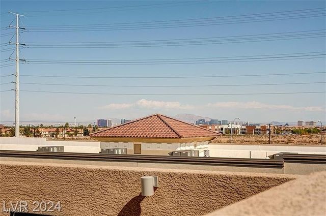 6256 Haiku Stairs Street, Las Vegas, NV 89148