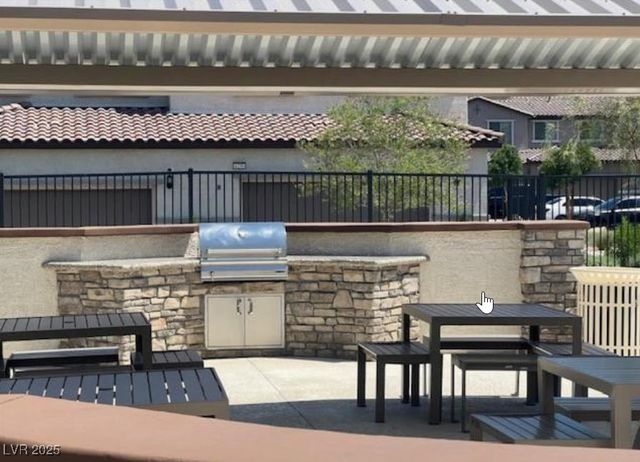 6256 Haiku Stairs Street, Las Vegas, NV 89148