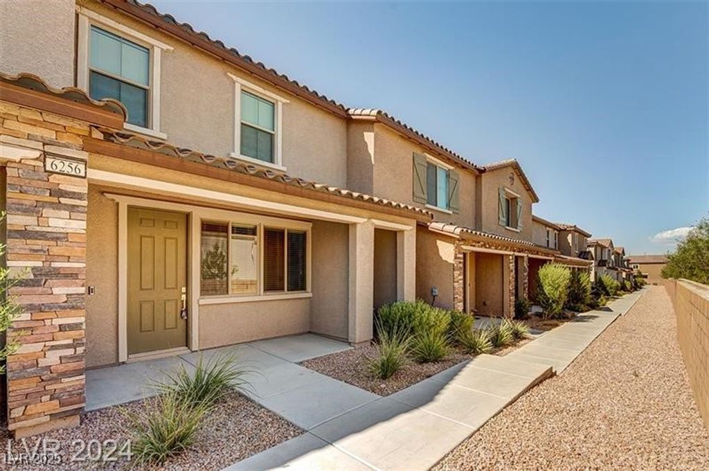 6256 Haiku Stairs Street, Las Vegas, NV 89148