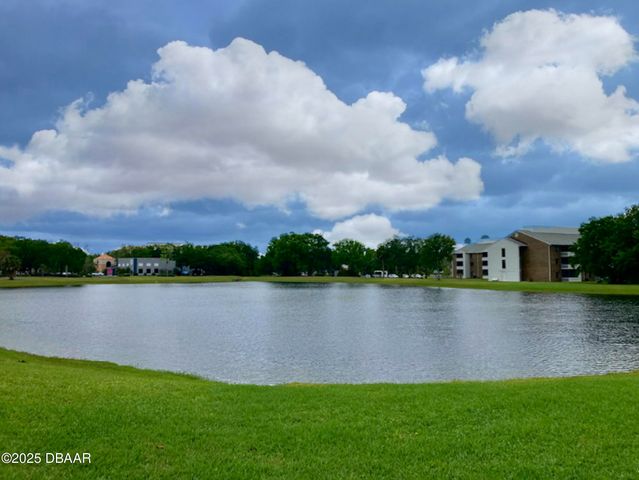 965 Belleflower Drive, Port Orange, FL 32127