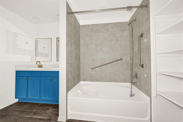 2334 Spruce Cliff Lane, Spring, TX 77373