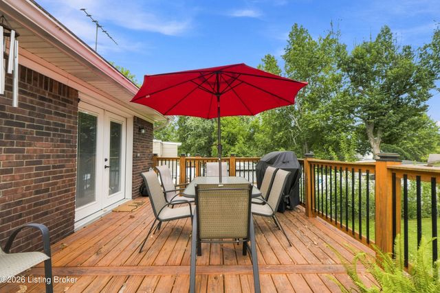 7304 Oswego Cir, Louisville, KY 40214